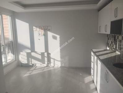 Siirt Bahçelievler Polis Amca Yanı Kiralık 1+1 Daire 19