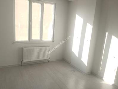 Siirt Bahçelievler Polis Amca Yanı Kiralık 1+1 Daire 24