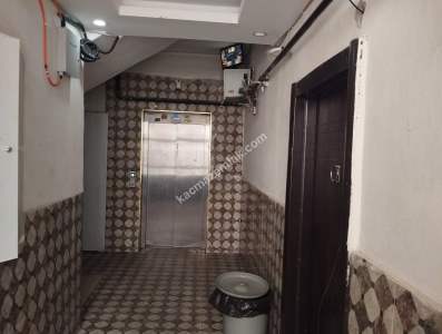 Siirt Gençlik Merkezi Yanı Kiralık 2+ 1 Daire 15