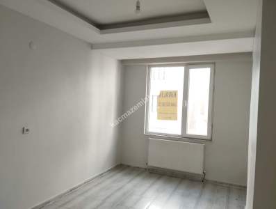 Siirt Gençlik Merkezi Yanı Kiralık 2+ 1 Daire 17