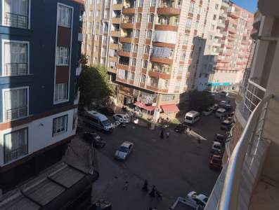 Siirt Araştırma Hastanesi Civarında Kiralık 2+1 Daire 4