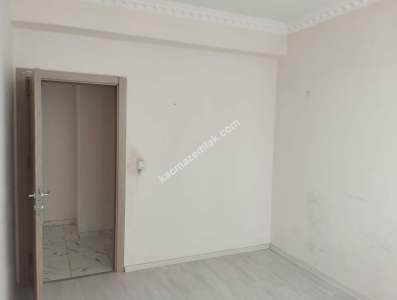 Siirt Araştırma Hastanesi Civarında Kiralık 2+1 Daire 18