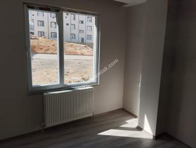 Siirt Kooperatif Mah. Uzun Park Yanı Kiralık 1+1 Daire 21