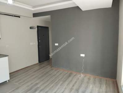 Siirt Kooperatif Mah. Uzun Park Yanı Kiralık 1+1 Daire 9