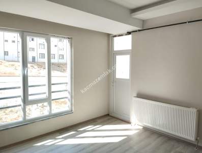 Siirt Kooperatif Mah. Uzun Park Yanı Kiralık 1+1 Daire 7