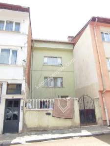 Sivas Kiralık Daire-Bahtiyar Bostan Mah. 2+1 Giriş Kat 14