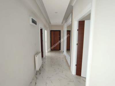 Sivas Kiralık Daire-Eğriköprü Mah 3+1 145M2 Güney Cephe 18