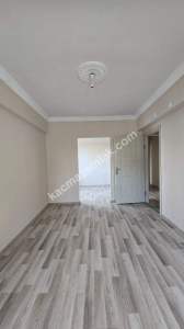 Sivas Merkez Kılavuz Mah. Kiralık 3+1 Daire 19