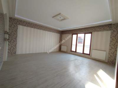 Sivas Kiralık Daire Mehmetakifersoy Mah 3+1 130M2 5