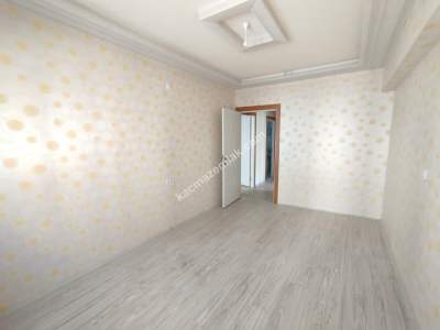 Sivas Kiralık Daire Mehmetakifersoy Mah 3+1 130M2 23