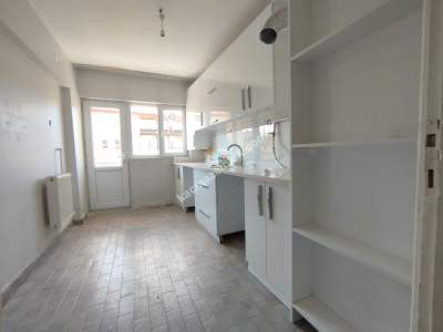 Sivas Kiralık Daire- Mevlana Mah. 2+1 100M2 6