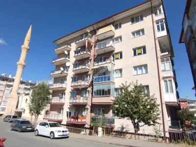 Sivas Kiralık Daire- Mevlana Mah. 2+1 100M2