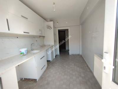 Sivas Kiralık Daire- Mevlana Mah. 2+1 100M2 12