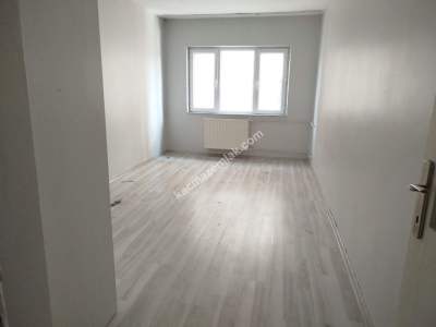 Sivas Kiralık Daire- Mevlana Mah. 2+1 100M2 28