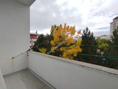 Sivas Kiralık Daire- Selçuklu Mah. 3+1 125M2 18