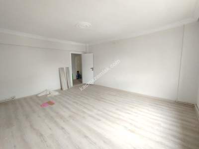 Sivas Kiralık Daire- Selçuklu Mah. 3+1 125M2 12