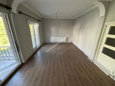 Niksar Dereçay Mevkiinde Kiralık 3+1 Daire 5