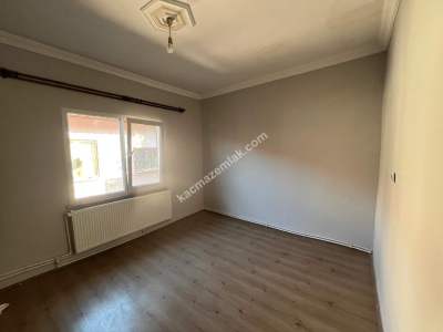 Niksar Dereçay Mevkiinde Kiralık 3+1 Daire 3