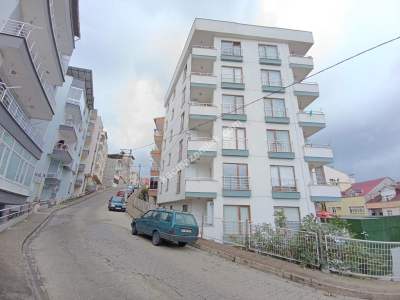 Trabzon Akçaabat Dürbinar'da Memura Kiralık Daire 14