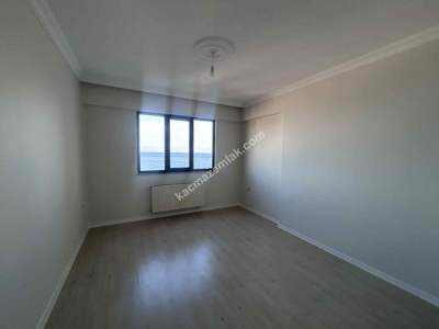 Trabzon Akçaabat Merkezde Kiralık Daire 10