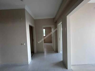 Akçaabat Yaylacıkta Kiralık Doğalgazlı 2+1 Daire 3