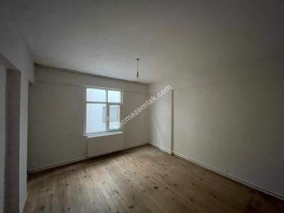 Araklı Merkezde Kiralık 3+1 Uygun Fiyatlı Daire 4