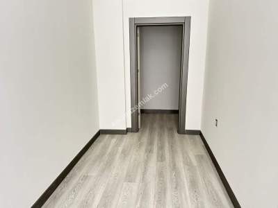 Trabzon Çömlekçi Toki Konutlarında Kiralık Bahçe Katı 18