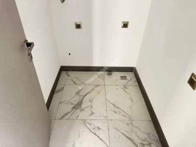 Trabzon Çömlekçi Toki Konutlarında Kiralık Bahçe Katı 23