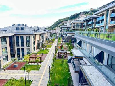 Trabzon Çömlekçi Toki Konutlarında Kiralık Bahçe Katı 1