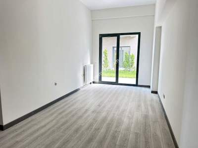 Trabzon Çömlekçi Toki Konutlarında Kiralık Bahçe Katı 15