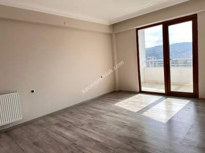 Trabzon Çukurcayırda Kiralık Site İçinde Daire 11