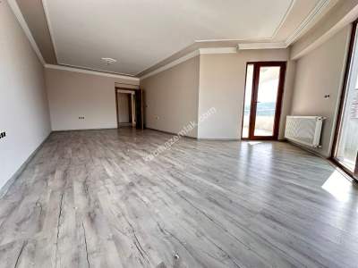 Trabzon Çukurcayırda Kiralık Site İçinde Daire 28