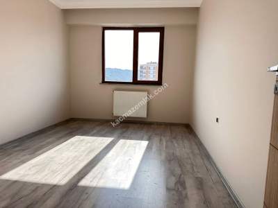 Trabzon Çukurcayırda Kiralık Site İçinde Daire 15