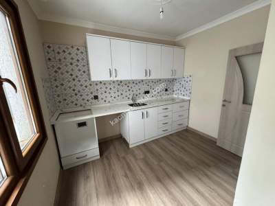 Trabzon Kaymaklı Mh. Cadde Üzeri 3+1 Kiralık Daire 6