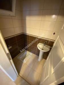 Yomra Merkezde Kiralık 1+1Daire 4