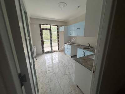 Trabzon Yomra Sancak Mahallesi'nde Ferah 3+1 Kiralık 9