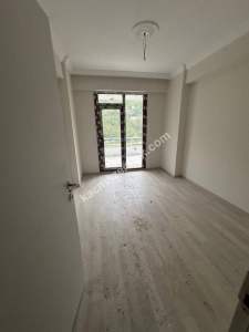 Trabzon Yomra Sancak Mahallesi'nde Ferah 3+1 Kiralık 8