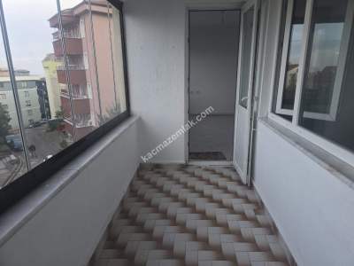 Bahçelievler Mahallesinde 3+1 Kiralık Daire 22