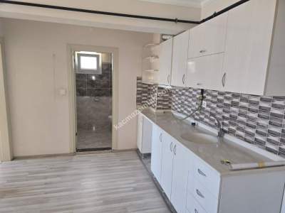 İncivez Mahallesinde Kiralık 1+1 Daire 5