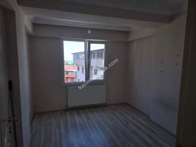 İncivez Mahallesinde Kiralık 1+1 Daire 1