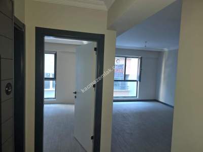 Zonguldak Çarşı Merkezde Kiralık 1+1 Daire 9