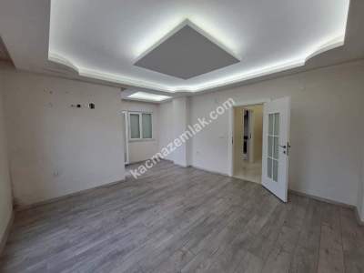 Antalya Güzeloba'da Dubleks 4+1 Kiralık Daire 20