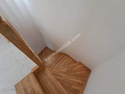 Antalya Güzeloba'da Dubleks 4+1 Kiralık Daire 28