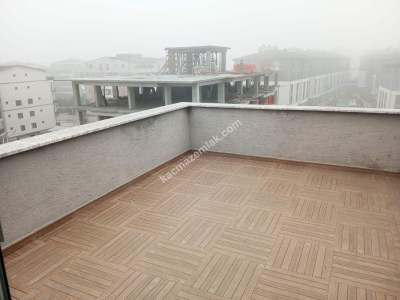 Nilüfer Akçalar Mh Kiralık Site İçi 180 M² Dubleks 30