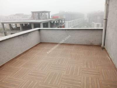 Nilüfer Akçalar Mh Kiralık Site İçi 180 M² Dubleks 31