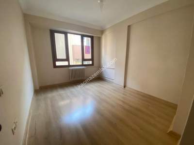 Bostancı Sahilde Deniz Manzaralı 3+2 Dubleks 8