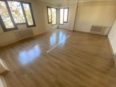 Bostancı Sahilde Deniz Manzaralı 3+2 Dubleks 7