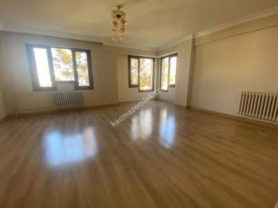 Bostancı Sahilde Deniz Manzaralı 3+2 Dubleks 5