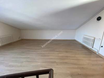 Bostancı Sahilde Deniz Manzaralı 3+2 Dubleks 25