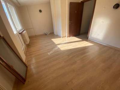 Bostancı Sahilde Deniz Manzaralı 3+2 Dubleks 31